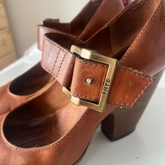 Frye Andrea Mary Jane High Heel Pumps - 8.5 - Picture 4 of 4